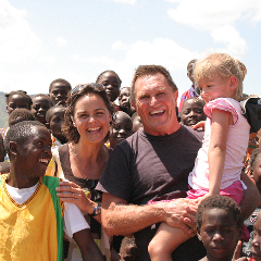 Frankie J Holden