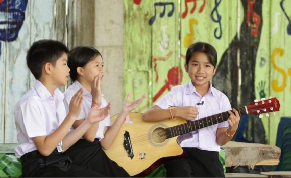 Six girls in Laos tell us why they’re proud