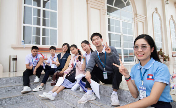 Young people in Laos are learning how to thrive online